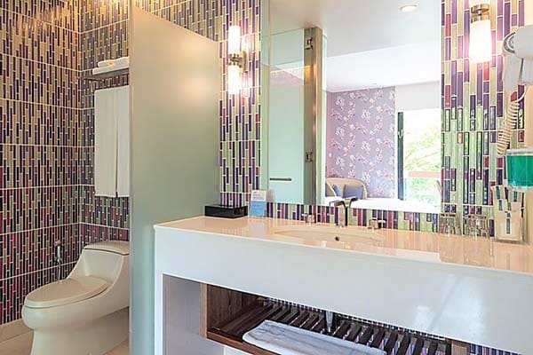 Holiday Inn Express Phuket Patong Beach Central - 1 Bedroom Suite
