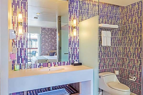 Holiday Inn Express Phuket Patong Beach Central - 1 Bedroom Suite