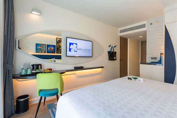 Hotel Clover Patong Phuket - Superior Balcony