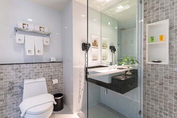 Hotel Clover Patong Phuket - Superior Balcony
