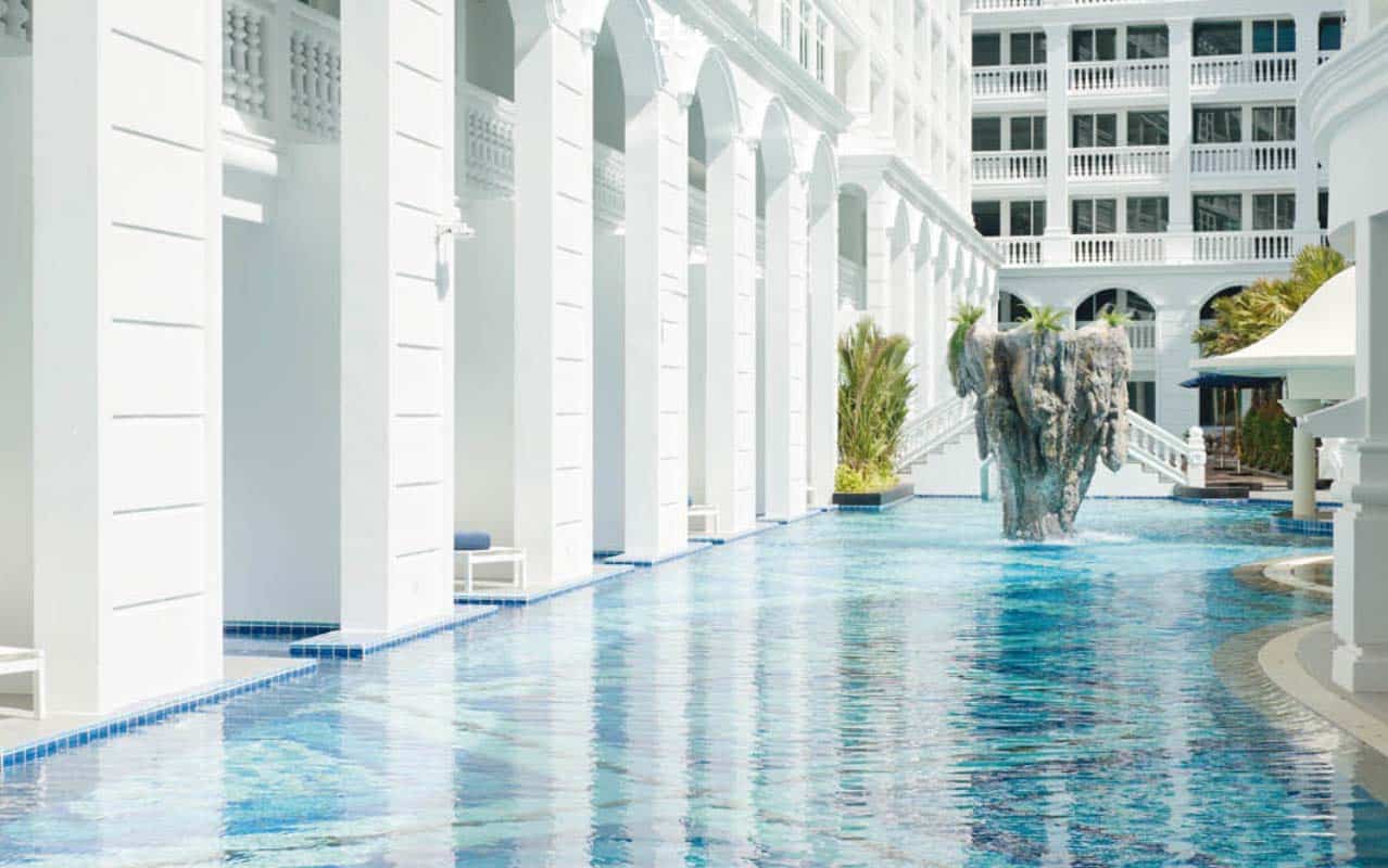 Movenpick Myth Hotel Patong - Deluxe Pool Access