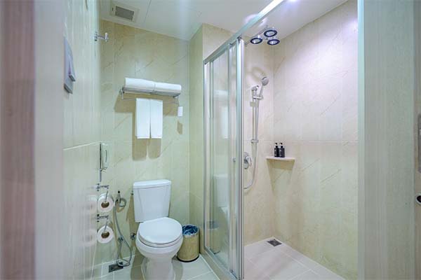 Ramada by Wyndham Phuket Deevana Patong - Deluxe Kamer