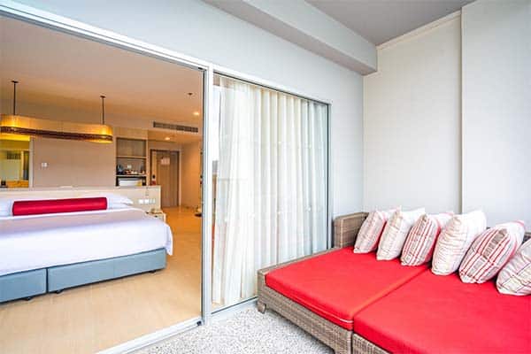 Ramada by Wyndham Phuket Deevana Patong - Junior Suite