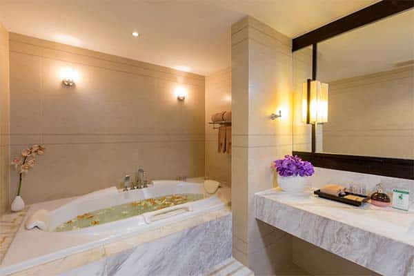 Sawaddi Patong Resort - Suite