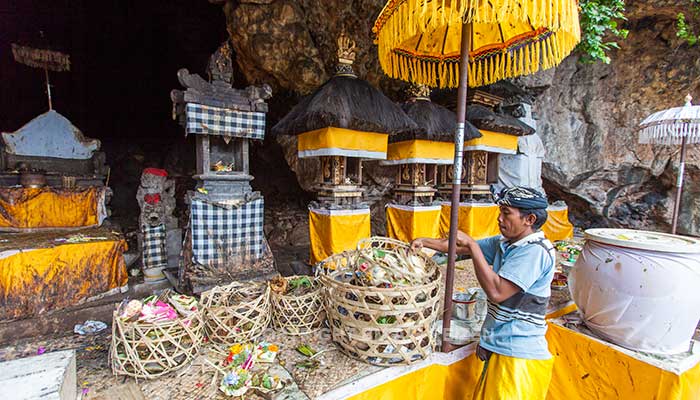 Goa Lawah tempel