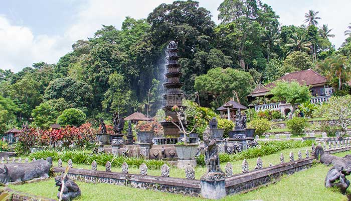 Taman Tirta Gangga