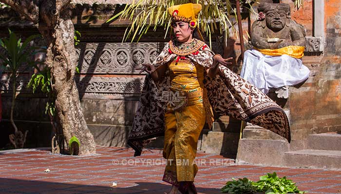 Bali - Borang dans