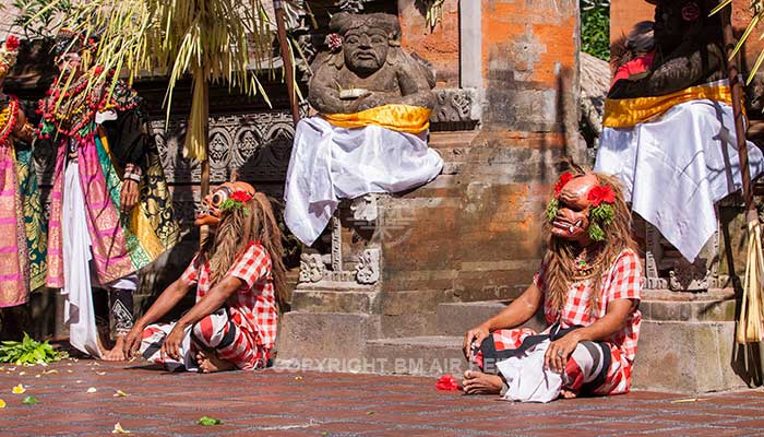 Bali - Borang dans