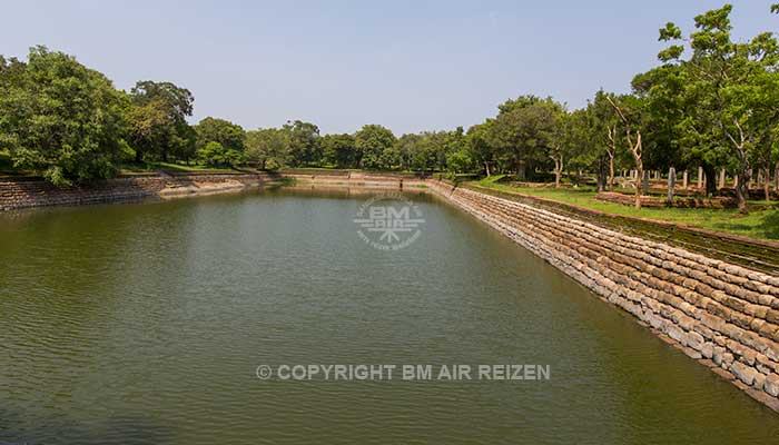 Anuradhapura - Elephant Pond