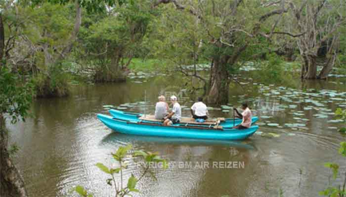 Rondreis Sri Lanka Best Deal - Boottocht over het meer