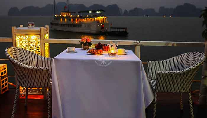 Halong Bay - cruise