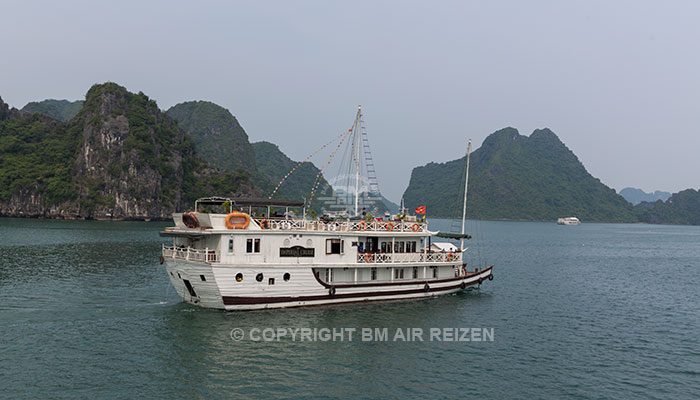 Halong Bay - V Spirit