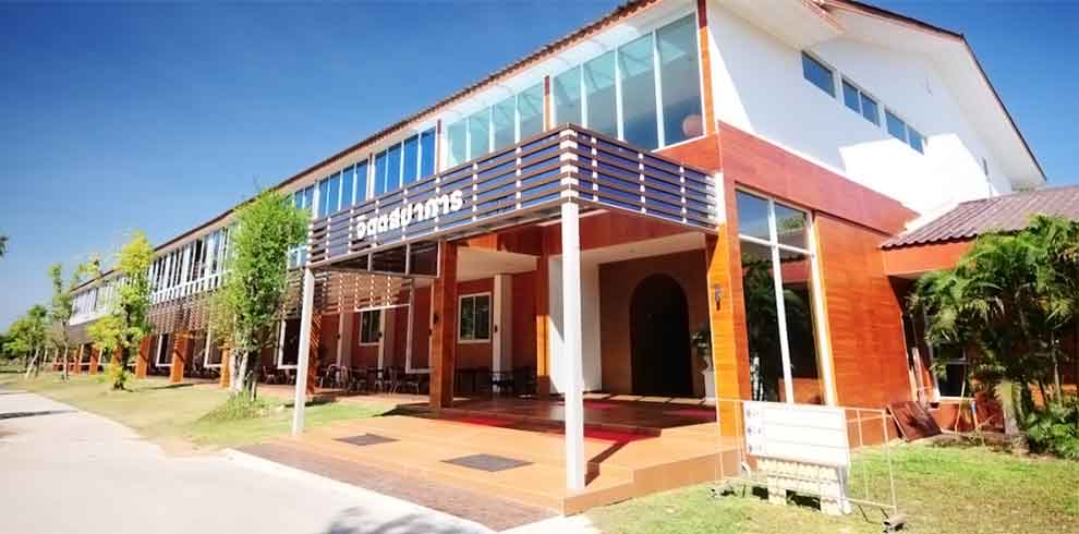 Ubon Ratchathani - Baan Suan Khunta Golf Resort