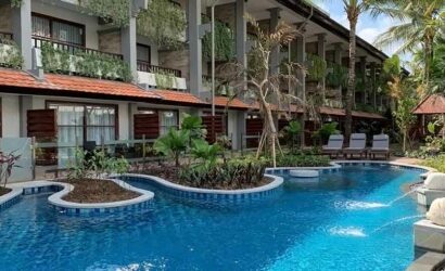 Kuta Beach - Bali Dynasty Resort