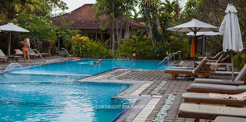 Sanur Beach - Bumi Ayu Bungalows