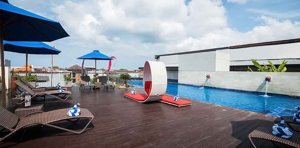 Legian Beach - J4 Hotels Legian