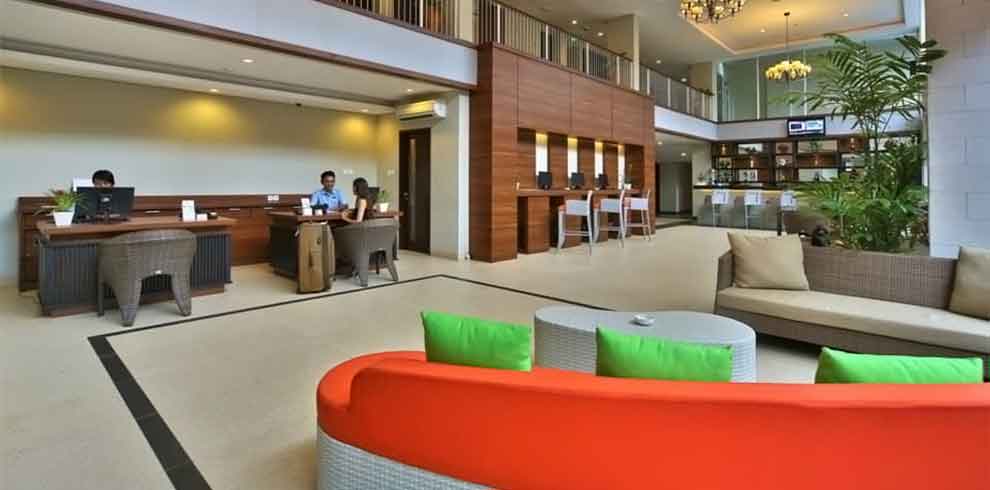 Legian Beach - J4 Hotels Legian