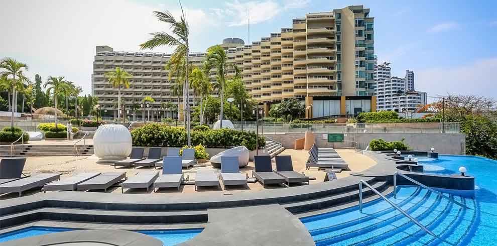 Royal Cliff Beach Hotel