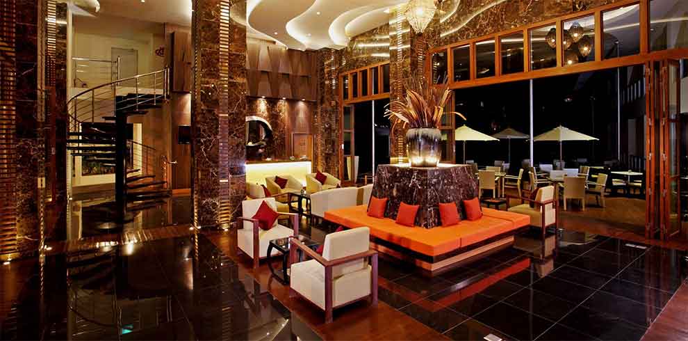 Centara Nova Hotel & Spa