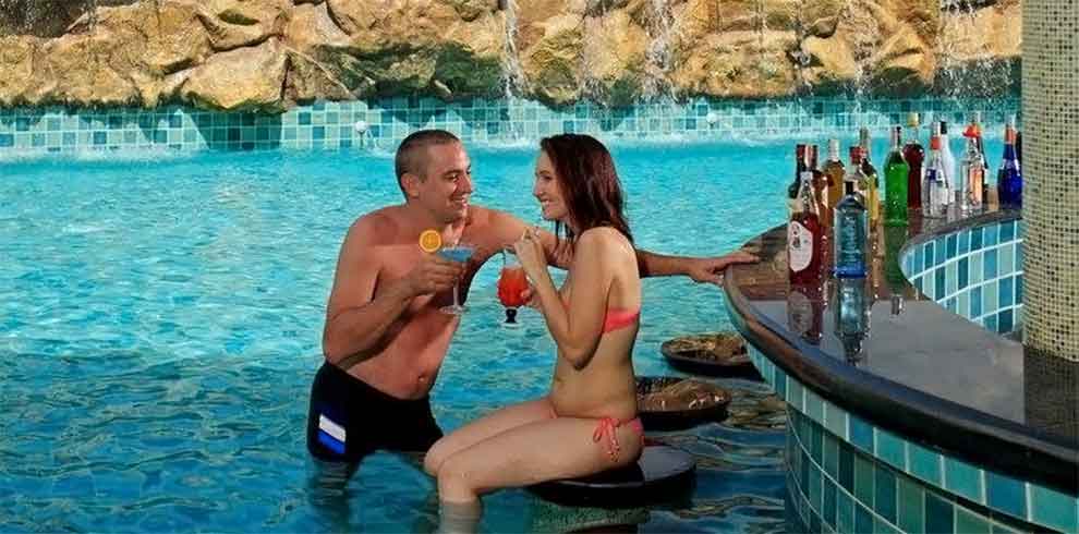 Centara Nova Hotel & Spa