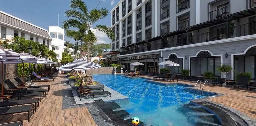 Phuket - Sawaddi Patong Resort & Spa