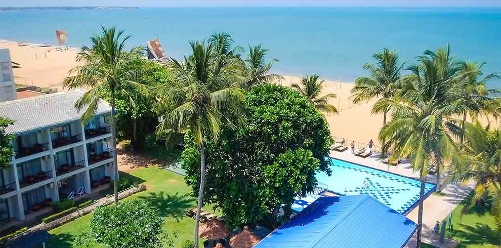 Negombo - Camelot Beach Hotel