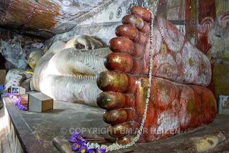Dambulla - Devaraja Viharaya - Sri Lanka