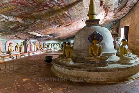 Dambulla - Maharaja Vihara - Sri Lanka