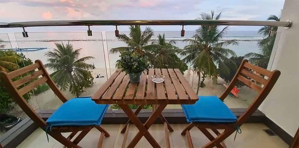 Malediven - Huvan Beach Hotel at Hulhumale