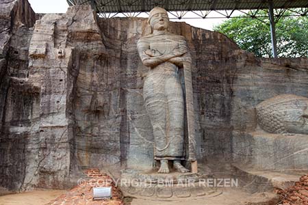 Polonnaruwa - Gal Viharaya - Staande Boeddha - Sri Lanka