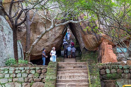 Sigiriya - Boulder Garden - Sri Lanka