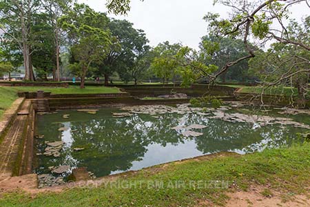 Sigiriya Mini Watertuin - Sri Lanka