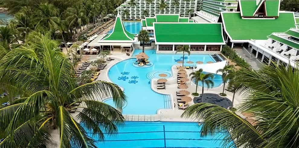 Karon Beach - Le Meridien Phuket Beach Resort