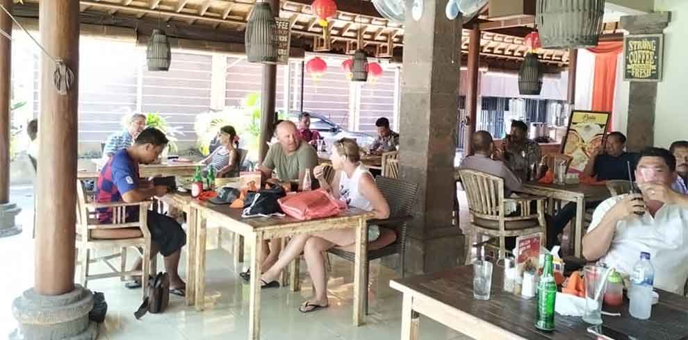 Sanur Beach - Puri Sading Hotel