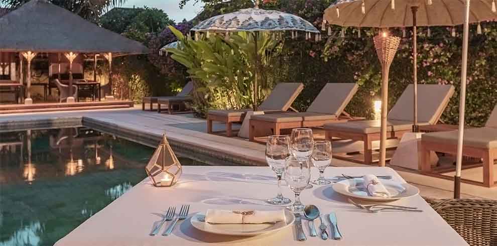 Sanur Beach - The Pavilions Bali
