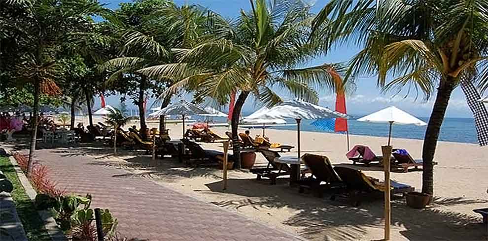 Sanur Beach - Besakih Beach Hotel