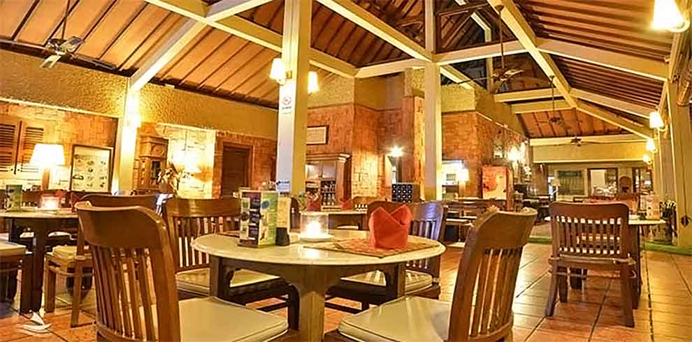 Sanur Beach - Besakih Beach Hotel