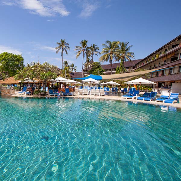 hotels kuta beach