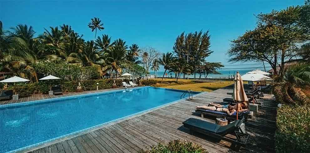 Chumphon - Nana Beach Hotel