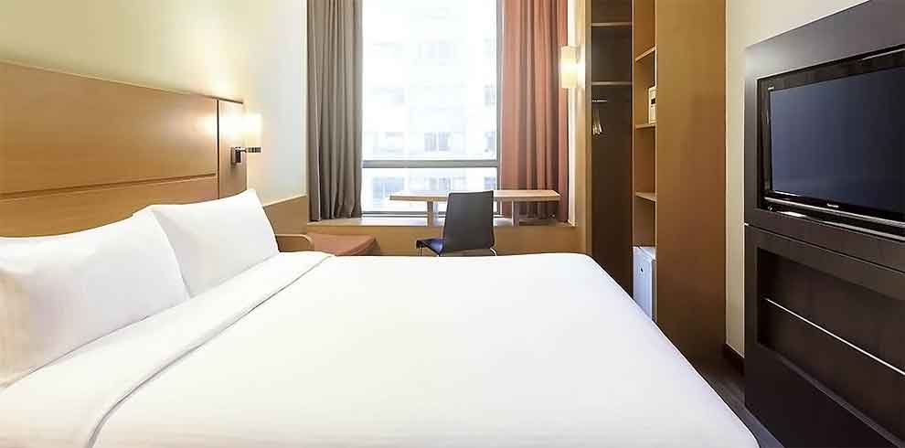 Ibis Singapore Novena