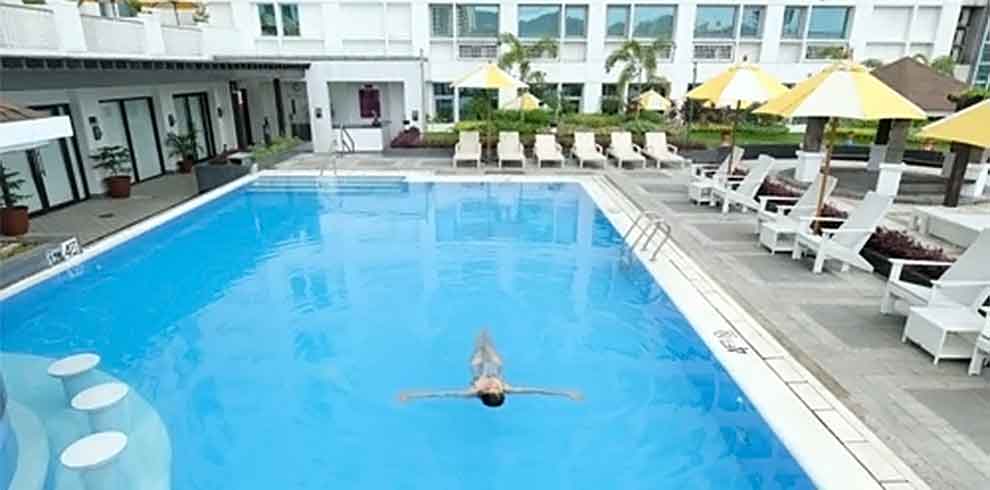 Quest Hotel & Conference Center - Cebu