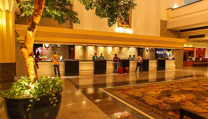 Twin Towers Hotel - Bangkok