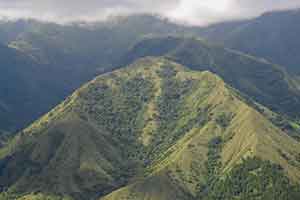 Puncak Lakawang