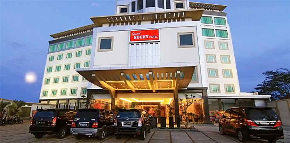 Grand Rocky Hotel Bukittinggi
