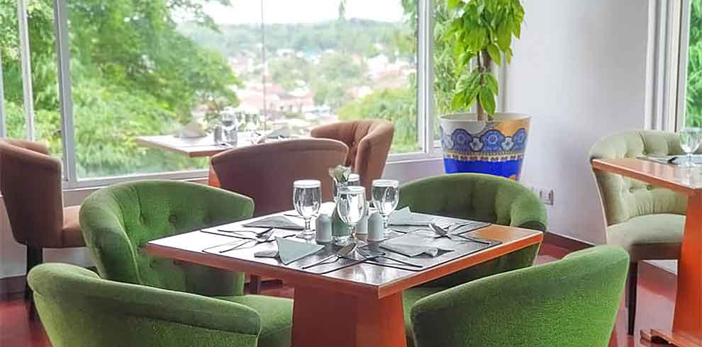 Grand Rocky Hotel Bukittinggi