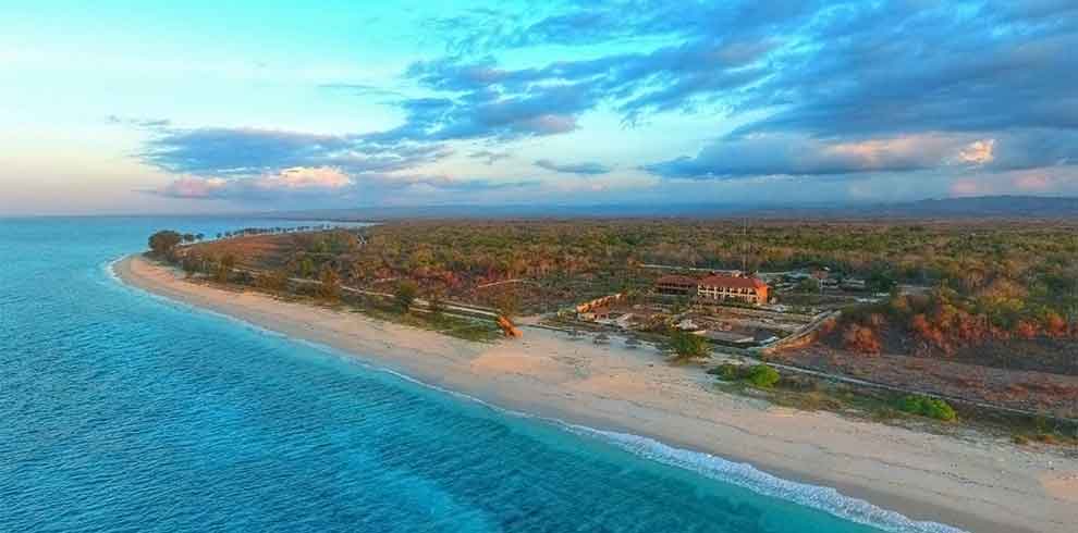 Mario Hotel & Cafe - Sumba