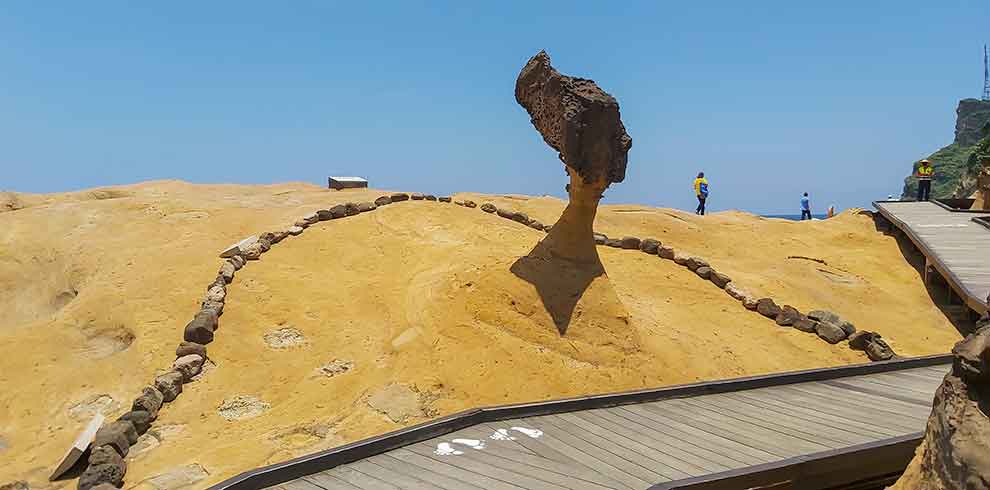 Yehliu Geopark