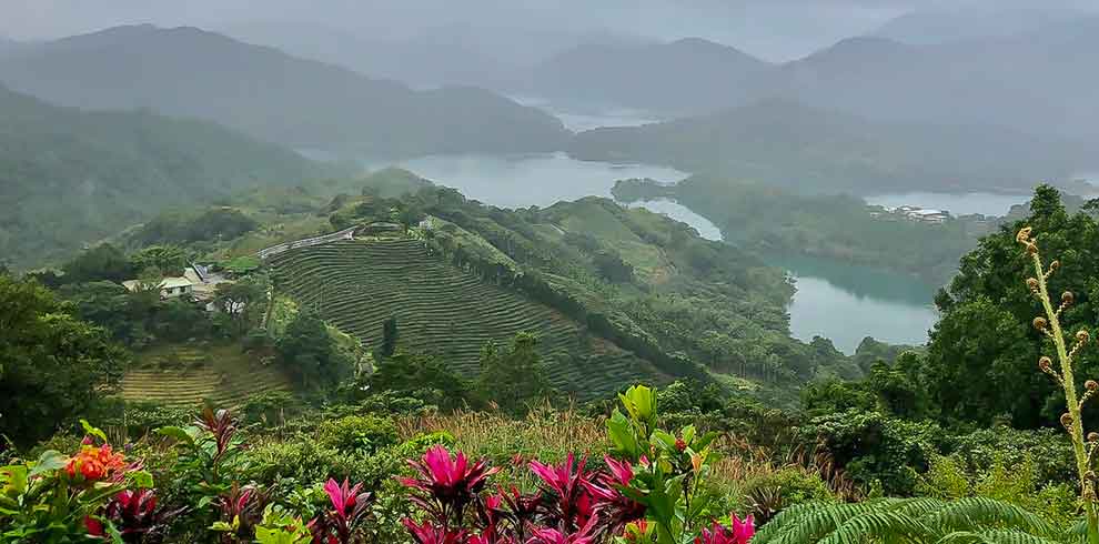 Thousand Island Lake