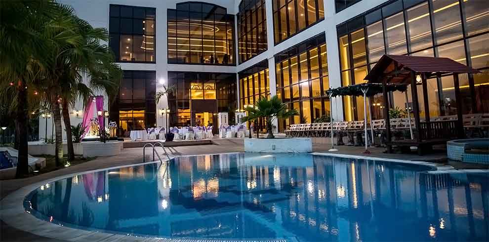 Grand Riverview Hotel