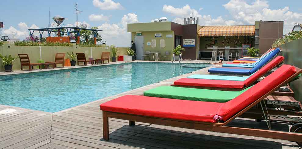 Nouvo City Hotel